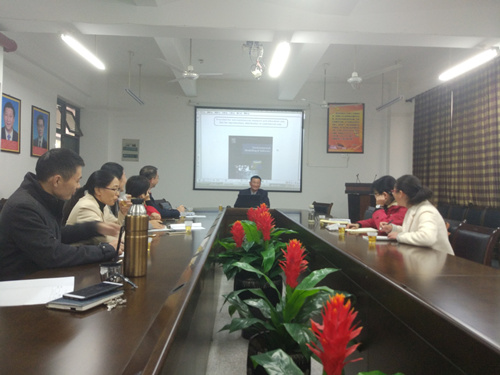 台中兴大学黄炳文教授应邀来商学院讲学交流
