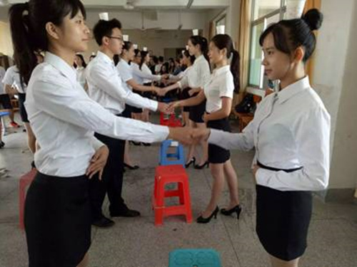 第八届商务礼仪文化大赛