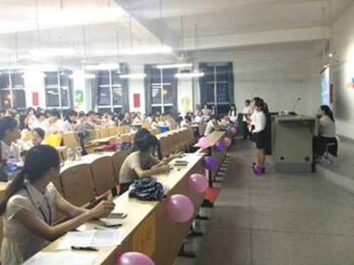 观企业风云，析得失成败¬——商学院第九届案例分析大赛