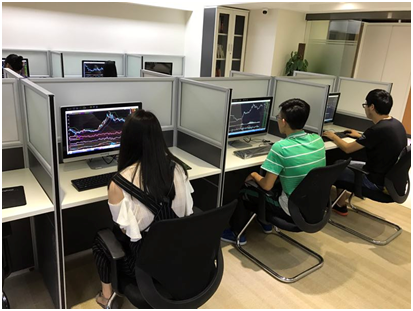校企融合 互动共赢 ——商学院校企合作再创新方式